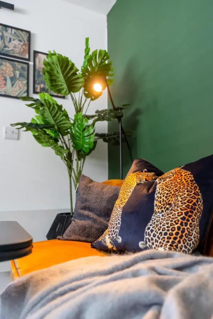 Stylish Cardiff City Apartment Kültér fotó